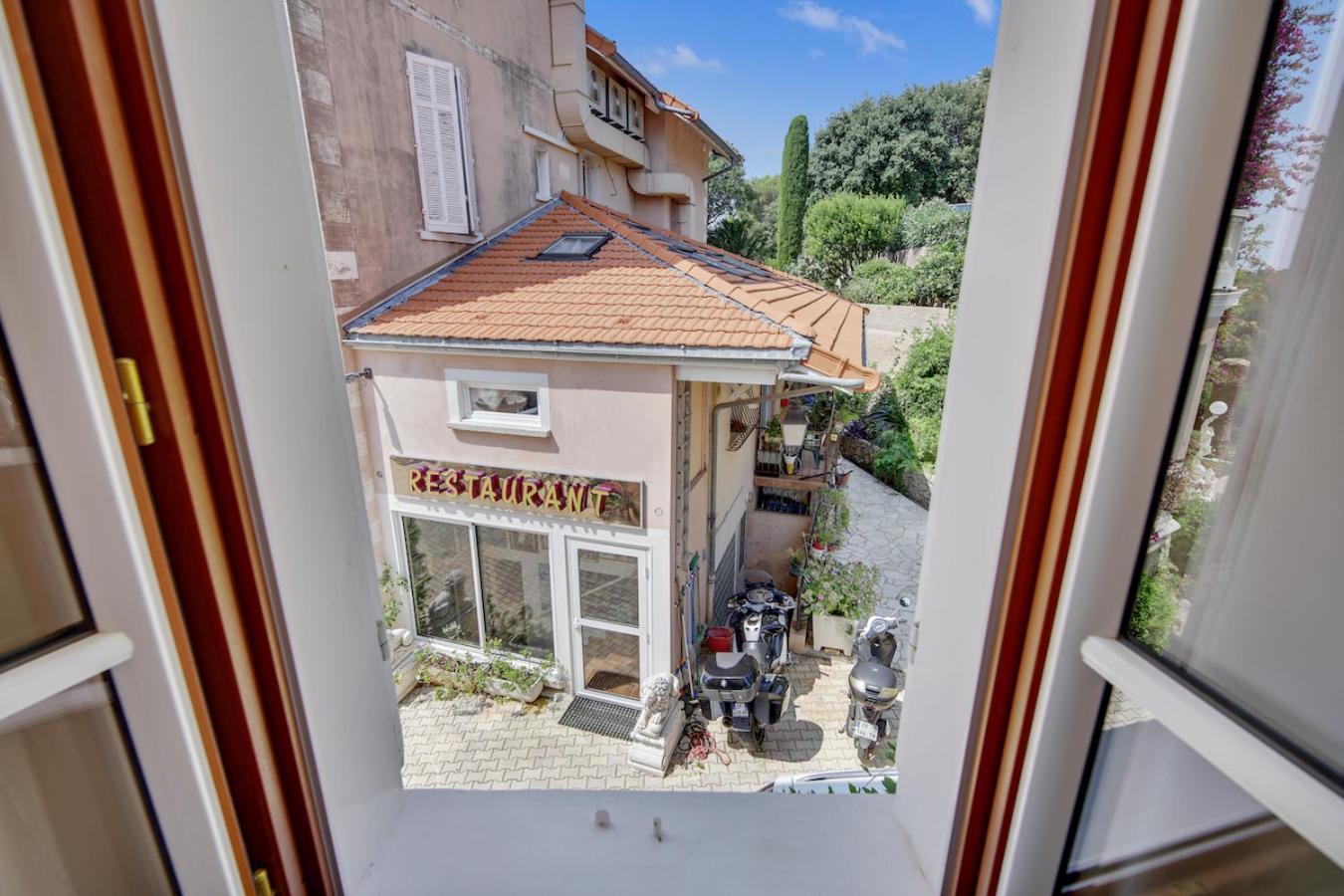 Le Chateau De Mei Lese La Croix-Valmer Bilik gambar